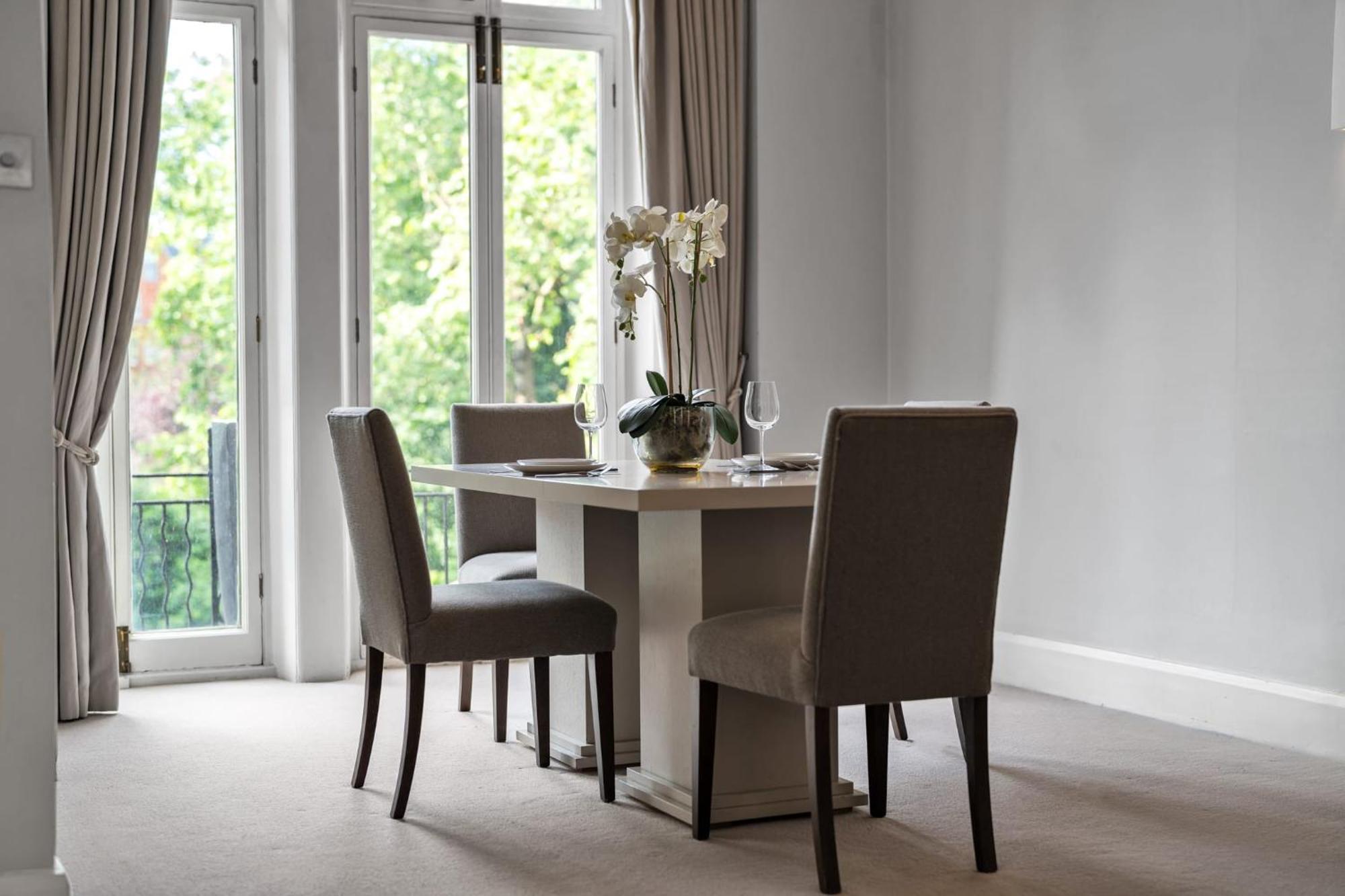 Knightsbridge - Hans Place Apartments London Eksteriør billede